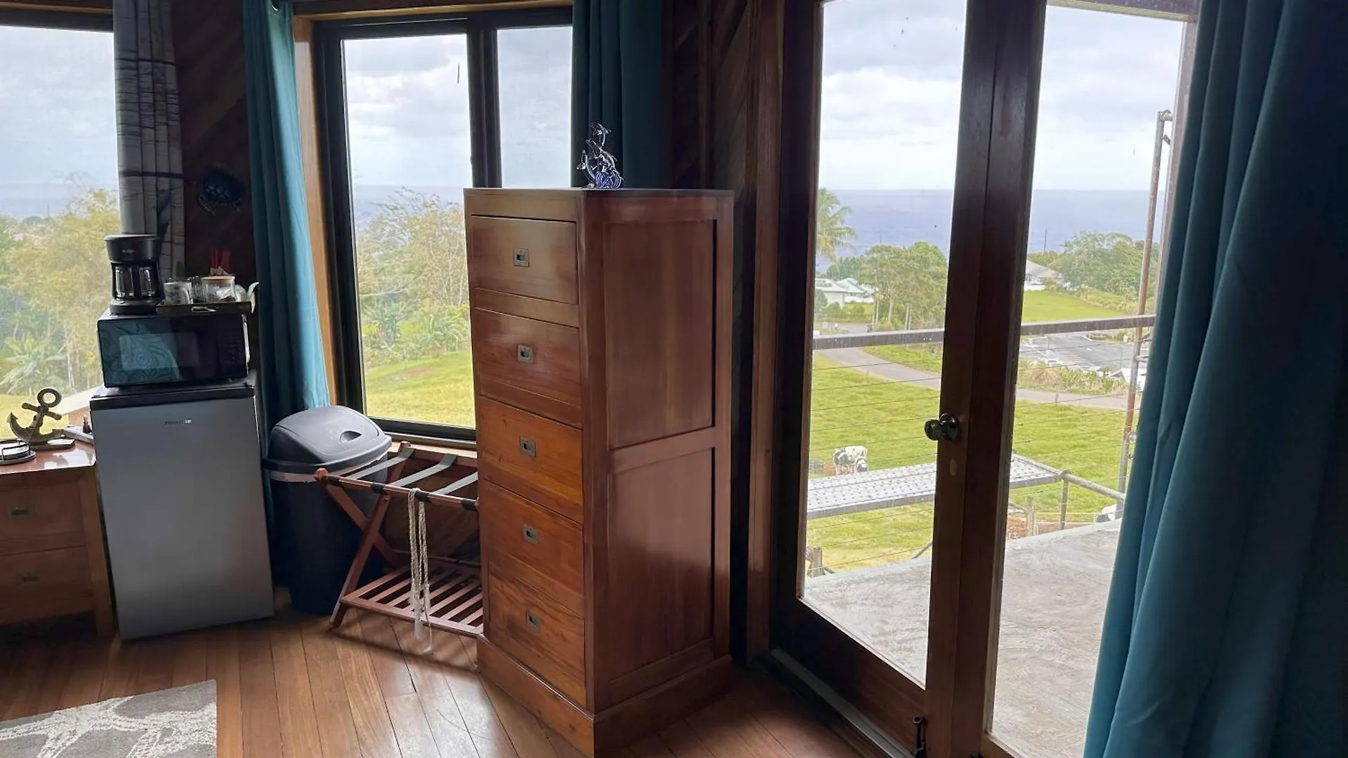 Hawaii Magic Skies Farmstay Paukaa 住宿加早餐酒店