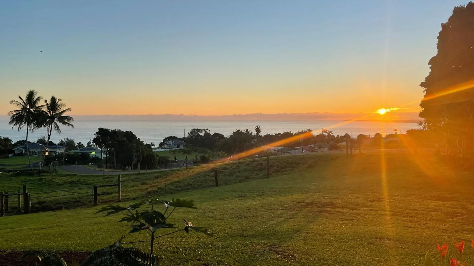 Hawaii Magic Skies Farmstay Paukaa