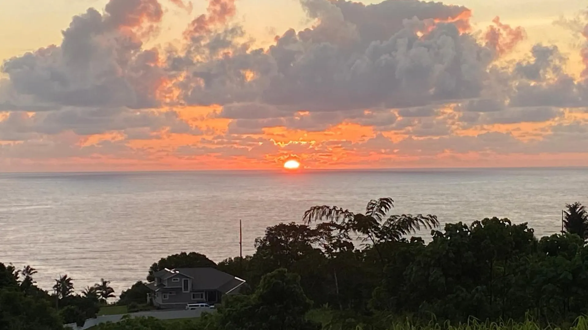 Hawaii Magic Skies Farmstay Paukaa